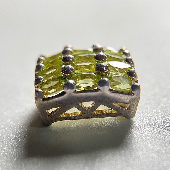 Gold Plated 180 Peridot Slider Pendant - Picture 7 of 12
